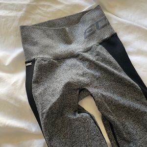 ECHT Arise Scrunch Leggings